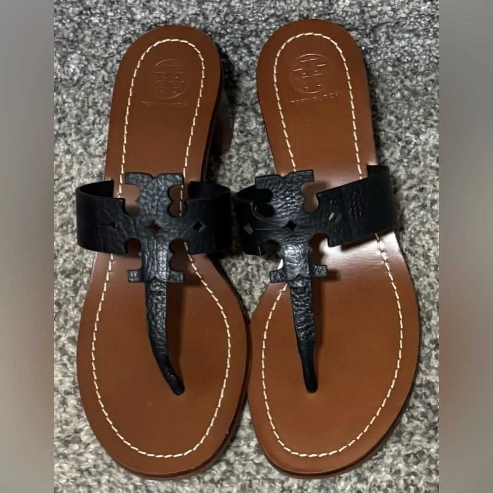 NEW Tory Burch Moore Black Leather Heeled Sandals - Picture 8 of 14